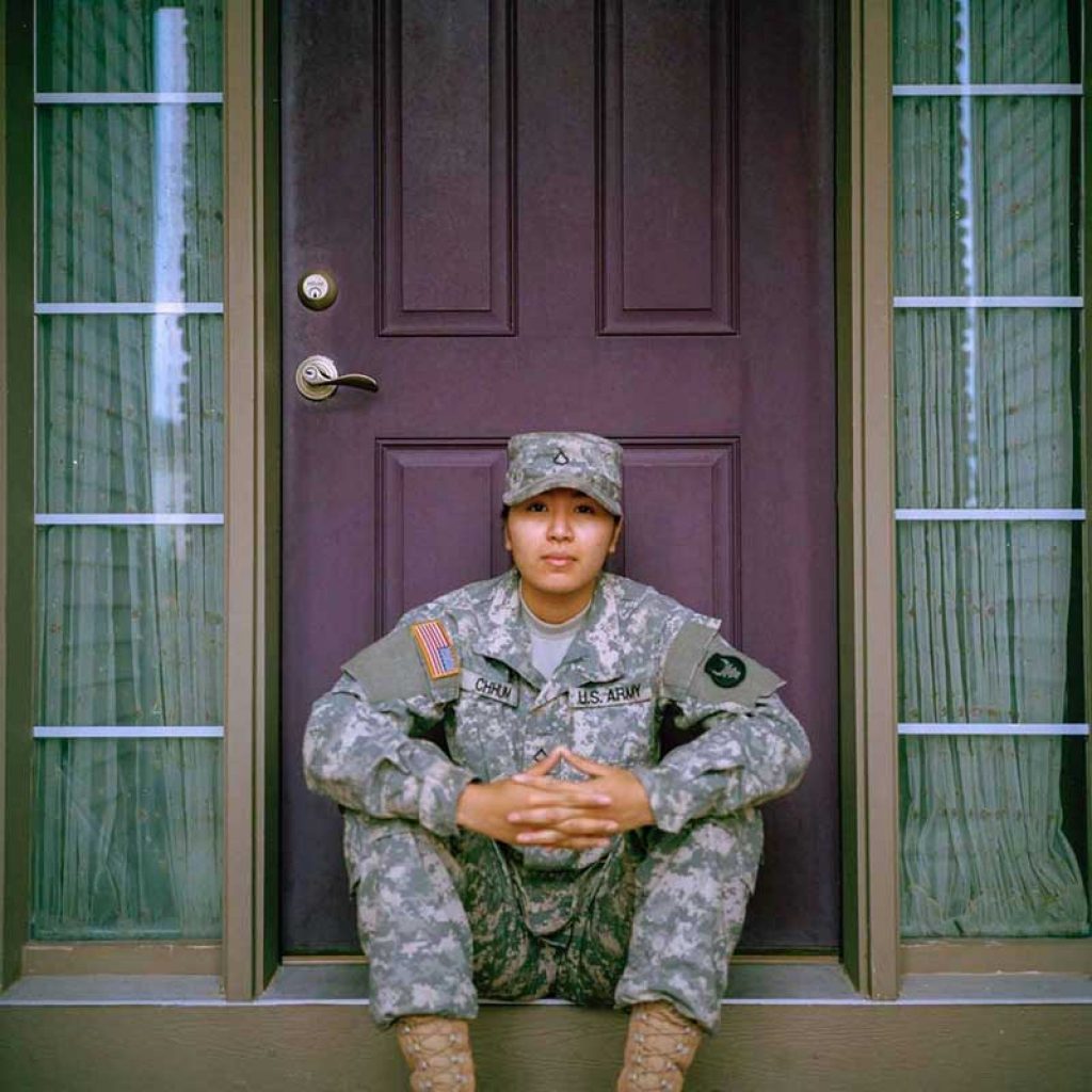 Hero's Pride IG HP Soldier Sitting